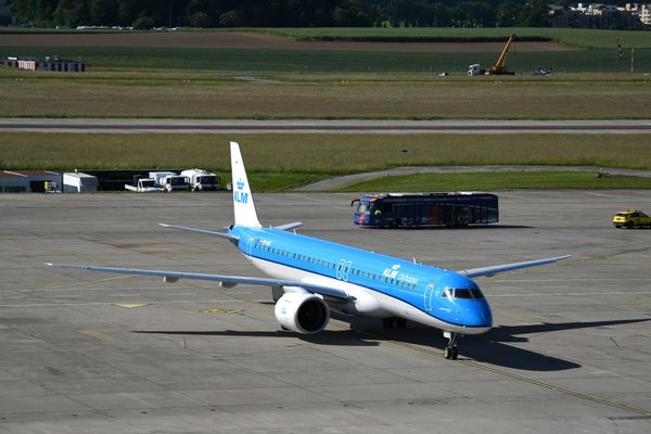 Discover affordable experiences for fully embracing edinburgh"s dynamic cultural festivals